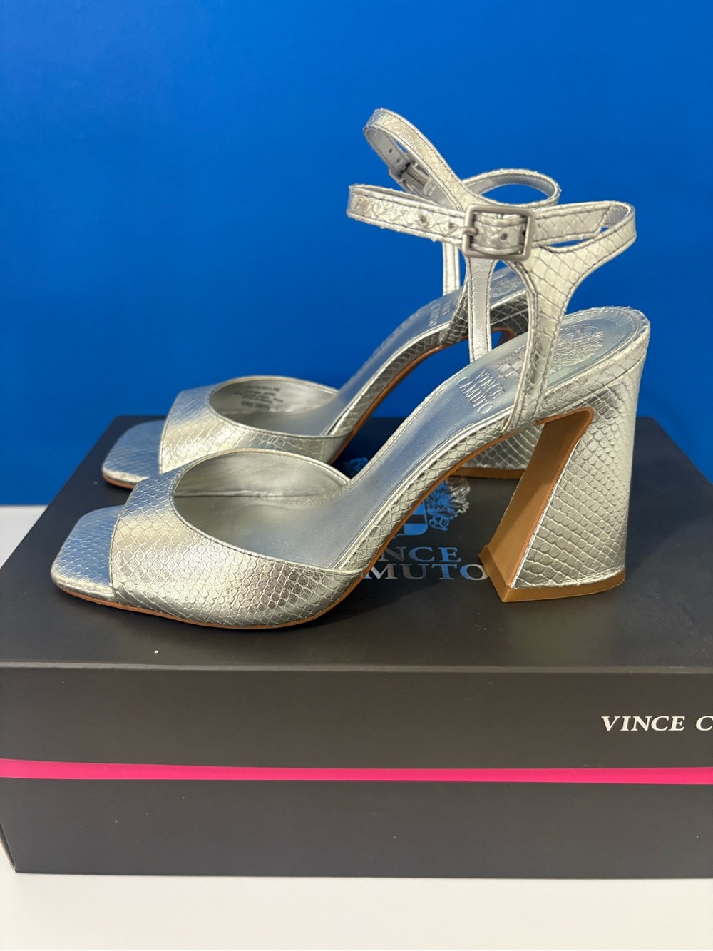 Vince Camuto Pewter Flash Snake Block Heels ✨